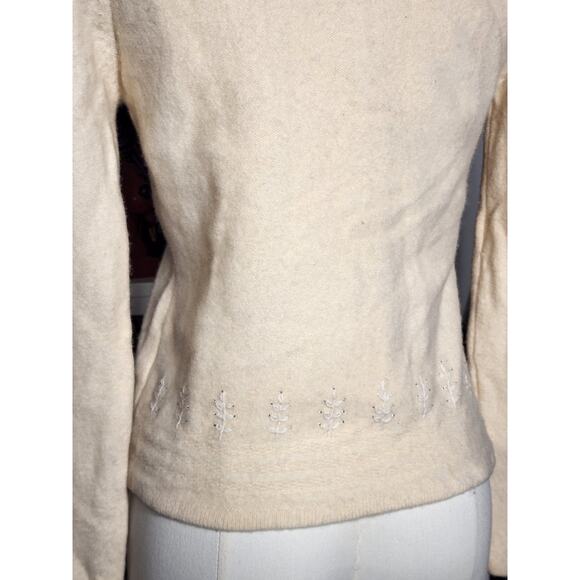 Vtg Bass & Co Lambswool Off White Cream Beaded Flower Long Sleeve Sweater Sz L - Picture 8 of 9